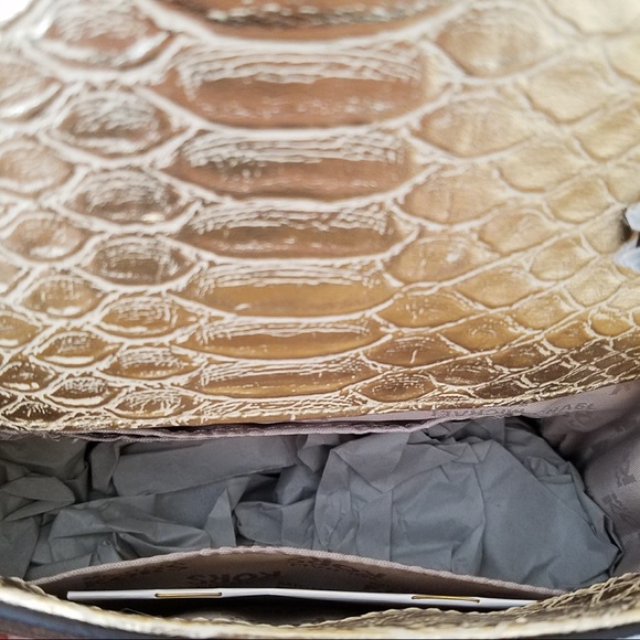 NWT MICHAEL KORS TINA SMALL CLUTCH BROWN CROSSBODY - Picture 5 of 8